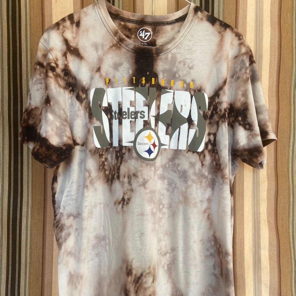 Hand tie dye Steelers shirt